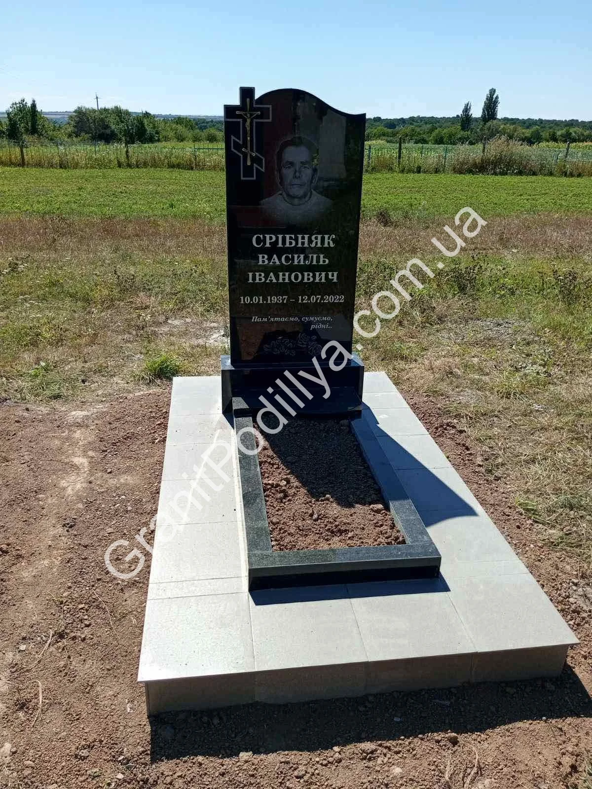 Подвійний пам'ятник з граніту - Кам'янець-Подільський | GranitPodillya